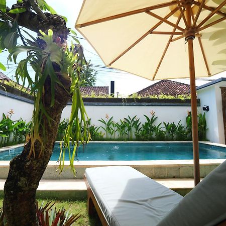 Ken Ken Guest House Seminyak Eksteriør bilde
