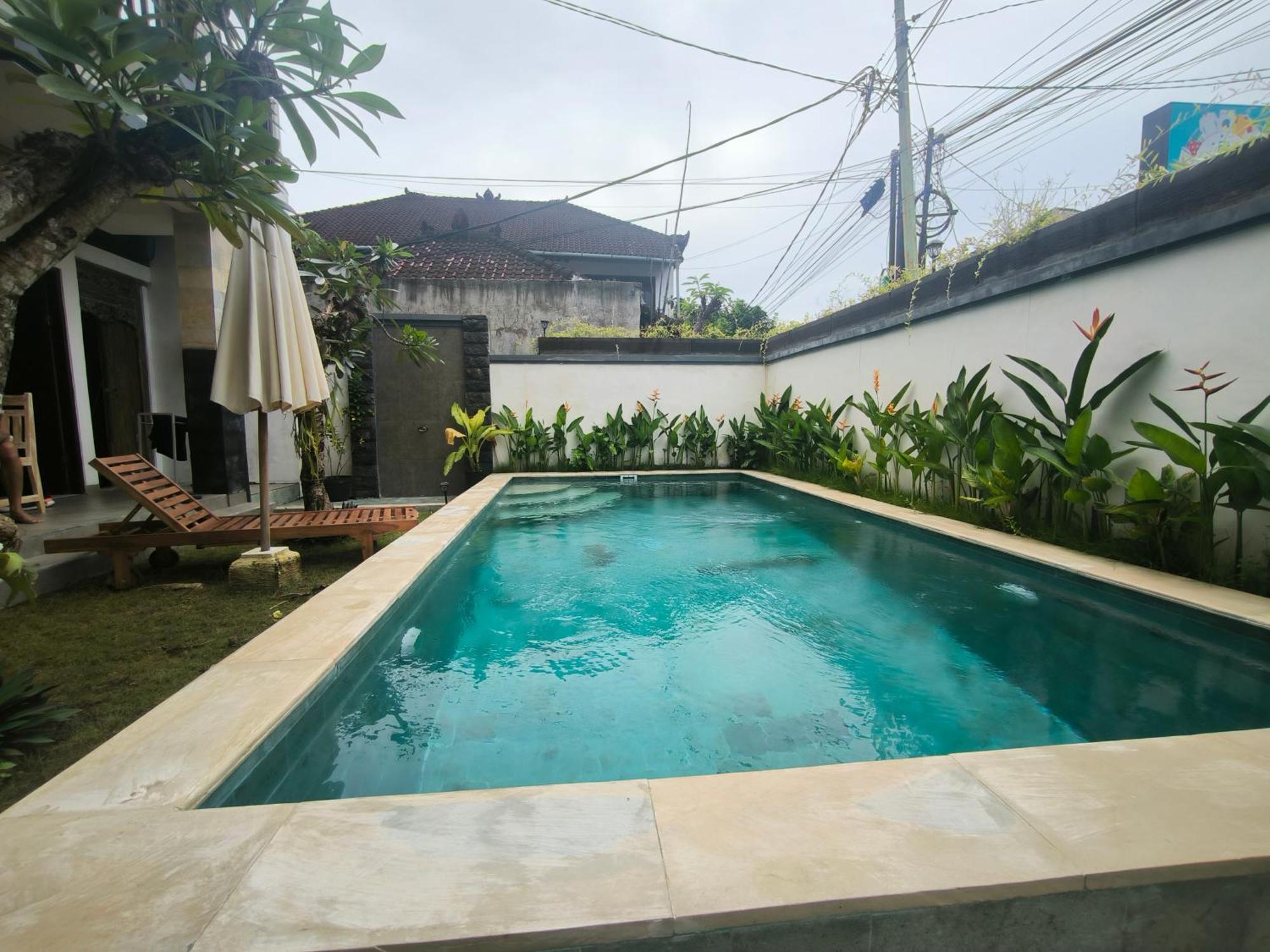 Ken Ken Guest House Seminyak Eksteriør bilde