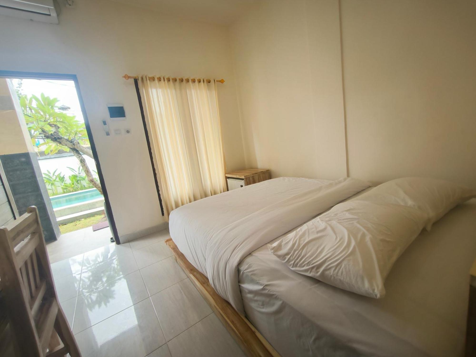 Ken Ken Guest House Seminyak Eksteriør bilde