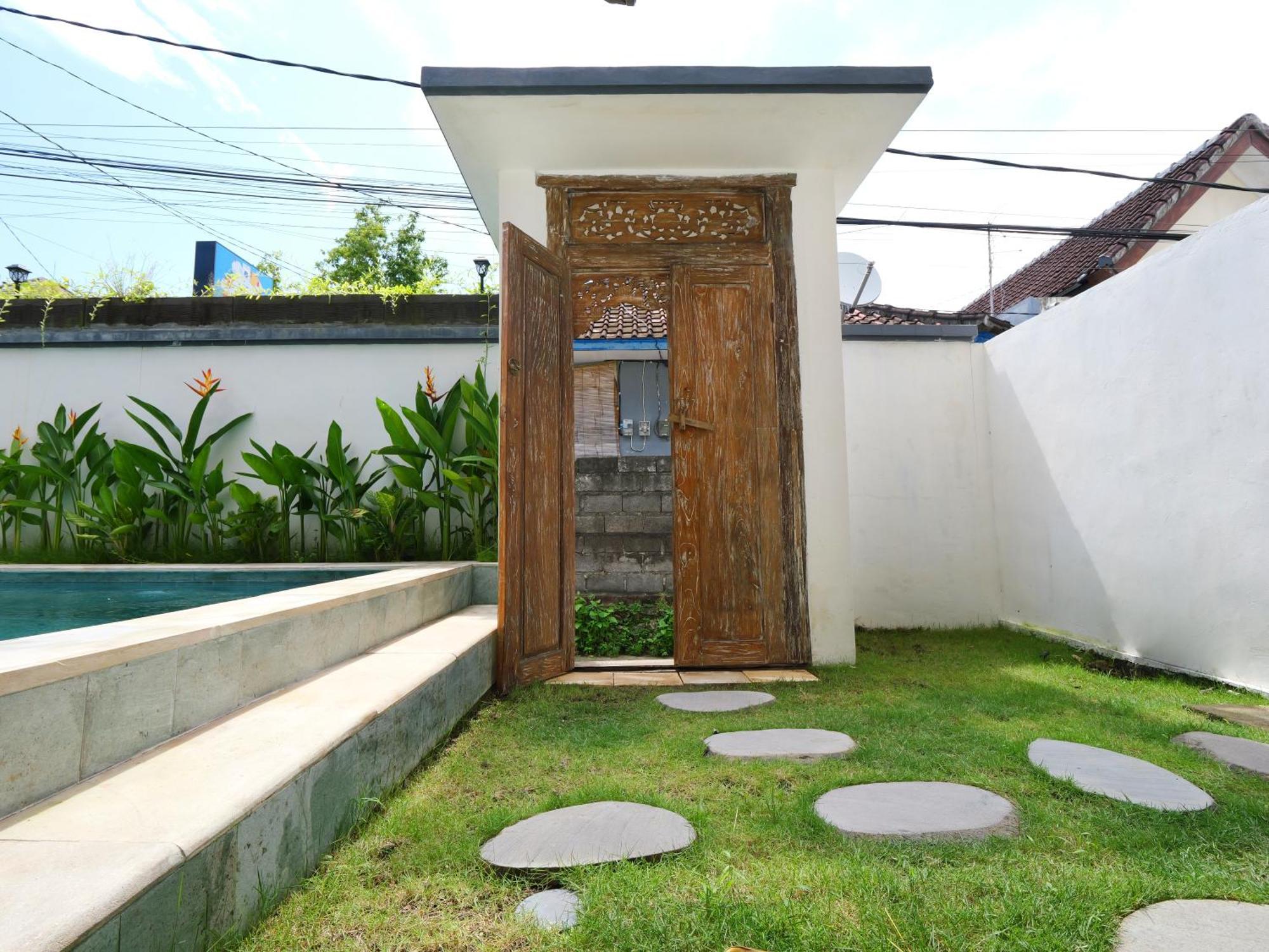 Ken Ken Guest House Seminyak Eksteriør bilde