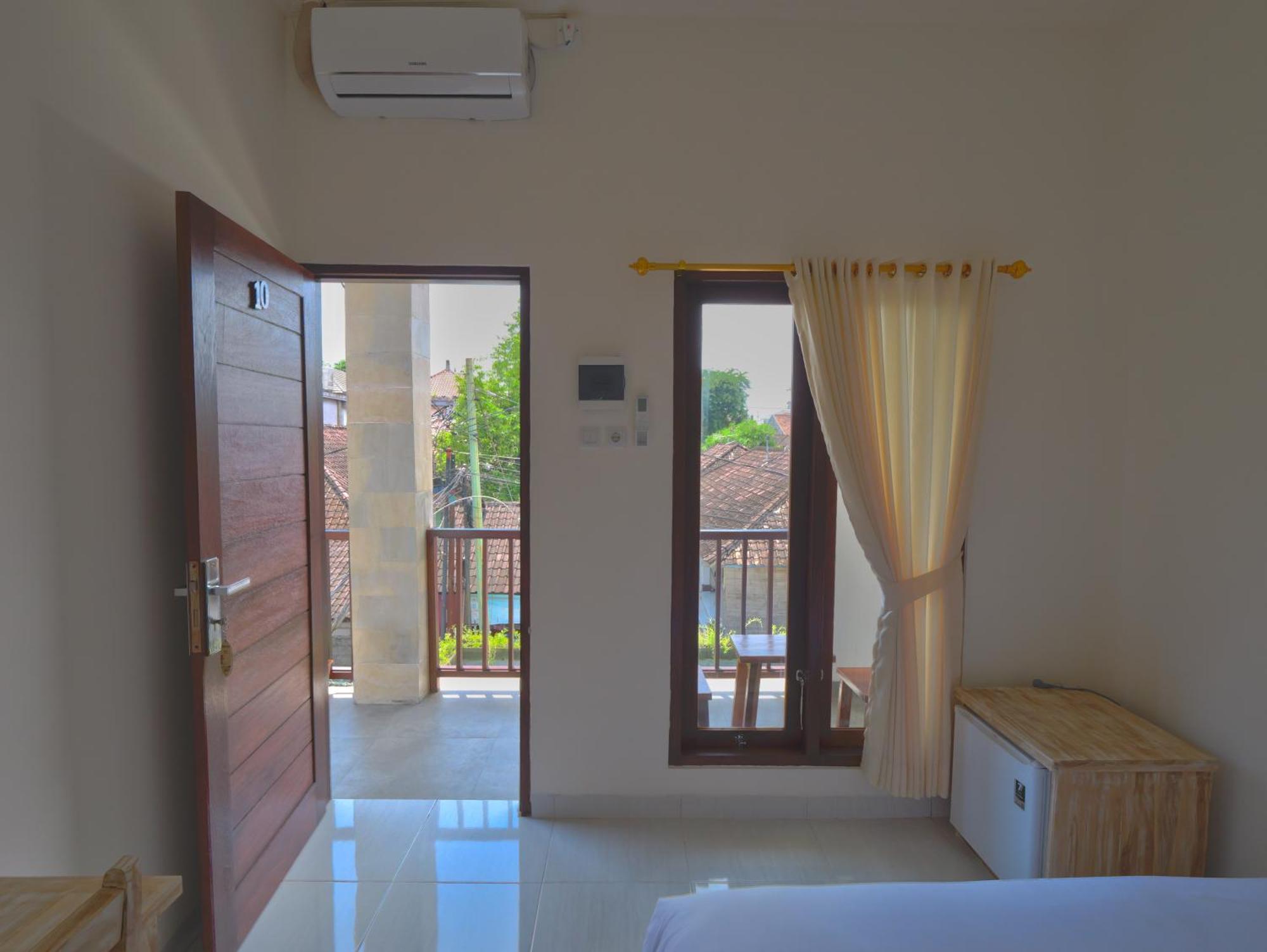 Ken Ken Guest House Seminyak Eksteriør bilde